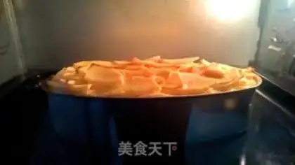 Make Apple Invisible Cake step 4