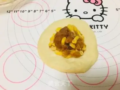 Make Meat pine corn buns step 4