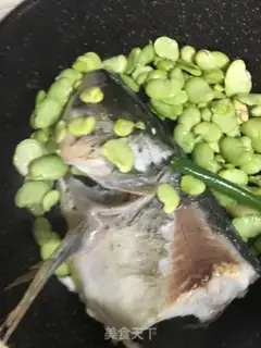 Make Squirt bean petals burning fish heads step 4