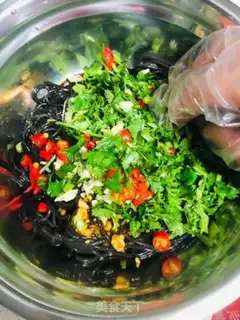 Make Frozen root powder step 6