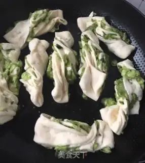 Make Fried elk rolls step 15