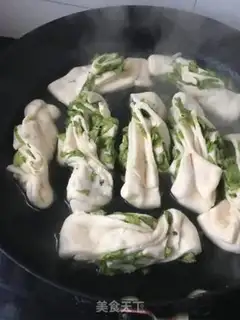 Make Fried elk rolls step 18