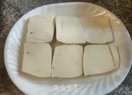Make Squid meat evaporates tofu step 0