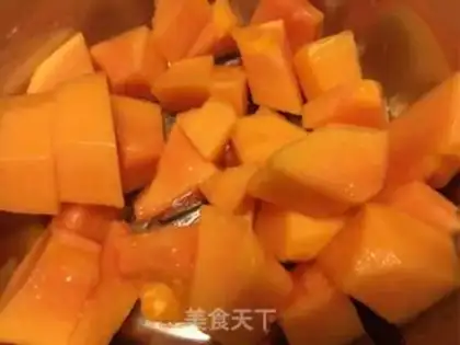Make A papaya shake step 2