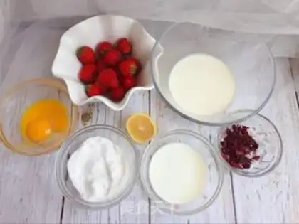 Make Strawberry ice cream step 0