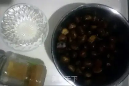 Make Honey roasted chestnuts step 0