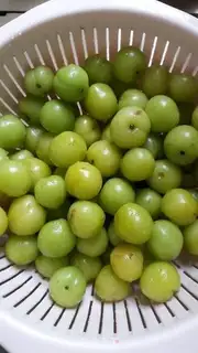 Make Sour plums step 0