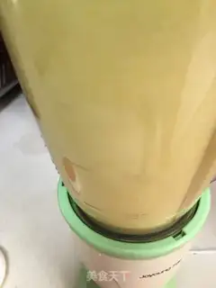 Make Fresh pineapple juice step 4