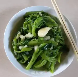 Make Garlic cabbage step 6