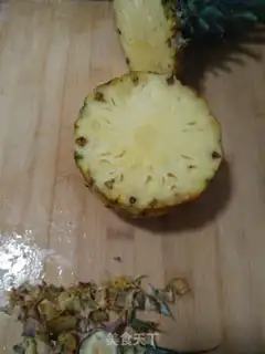 Make Pineapple rice step 2