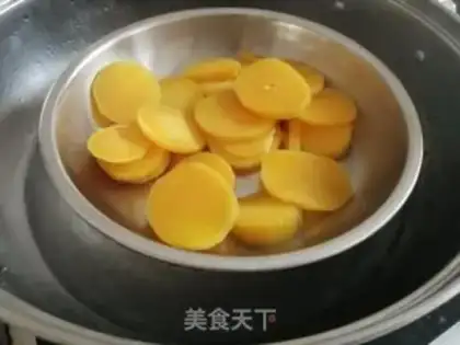 Make Banana macaroni step 0