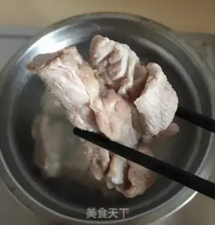Make Saiyang broth step 2