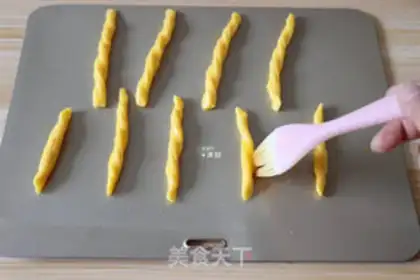Make Homemade tooth grinders step 7