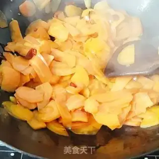 Make Fried carrots step 5