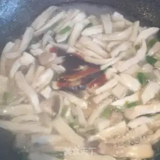 Make The pelicans tore almond mushrooms step 4