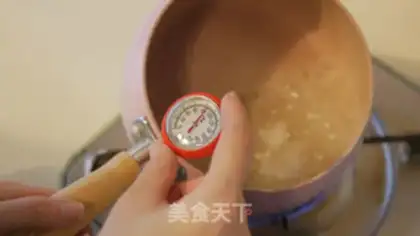 Make Cat claw marshmallows step 2