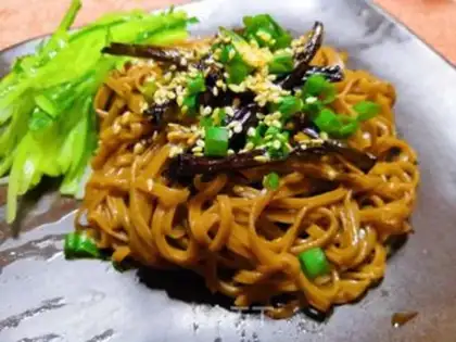 Make Onion noodles step 11