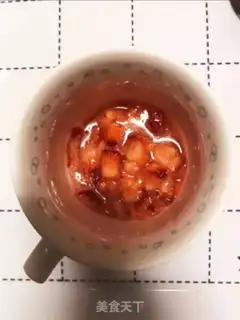 Make Strawberry milk step 1