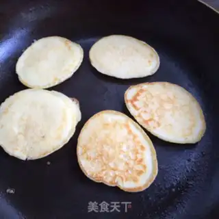 Make Strawberry yogurt muffin step 5