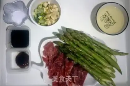 Make Pork fried storks step 0