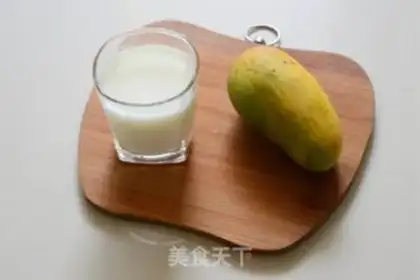Make Mango milkshake step 0