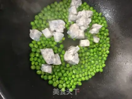 Make Peas and pineapple and shrimp step 4