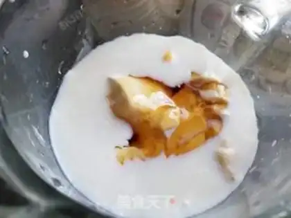 Make Mango banana shake step 3
