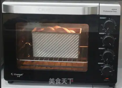 Make Chinese marble potato toast step 15