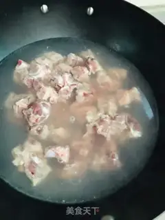 Make Corn pigbone soup step 0