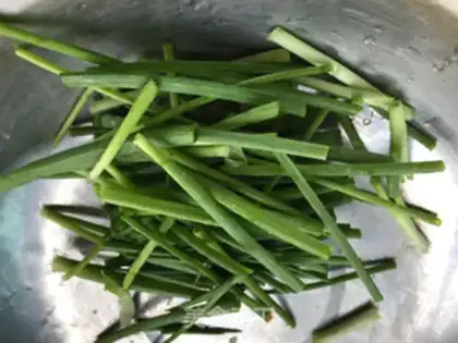 Make Homemade onions step 1