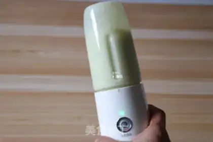 Make Apple cucumber yogurt step 6