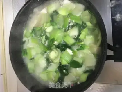 Make Cream tofu shrimp soup step 4
