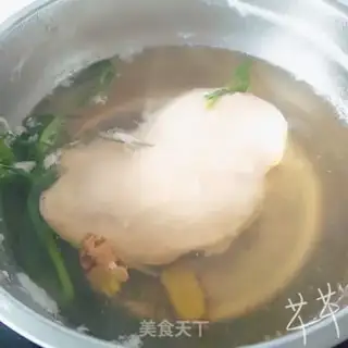 Make Spicy chicken silk step 2
