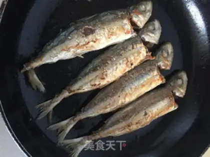Make Fried mackerel step 4