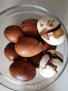 Make Five spicy tea eggs step 13