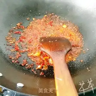 Make Spicy chicken silk step 7