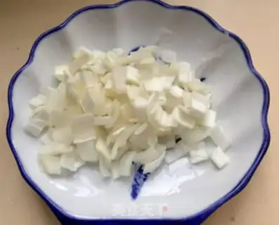 Make Tomato fried eggs step 3
