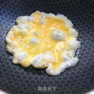 Make Scrambled eggs step 3