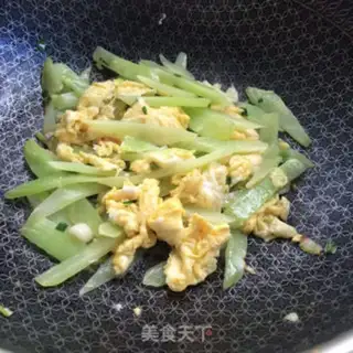 Make Scrambled eggs step 6