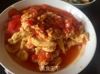 Make Tomato fried eggs step 9
