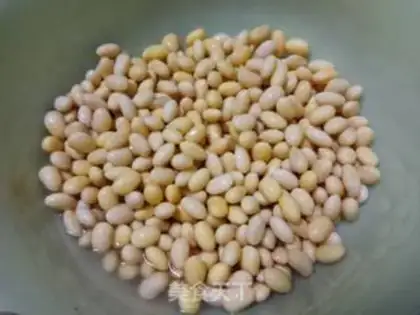 Make Five fragrances, soybeans step 0