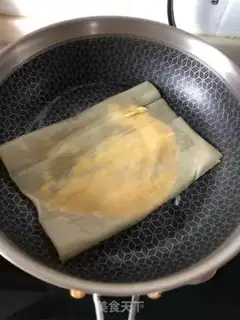 Make Fungus fried cold noodles step 6