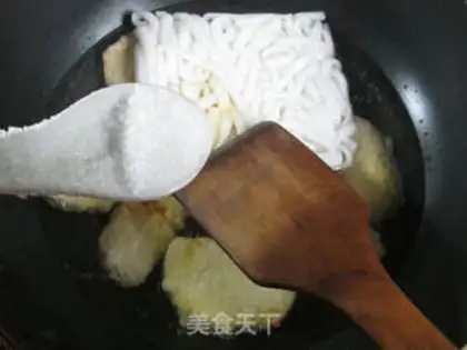 Make Fresh chicken with potatoes step 7