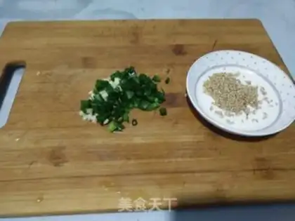 Make Quick hand with radish step 3