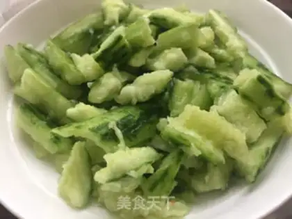 Make Shoot the cucumber step 2