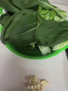 Make Garlic groceries step 0