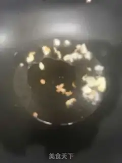 Make Garlic groceries step 1