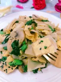 Make Fungus fried cold noodles step 20