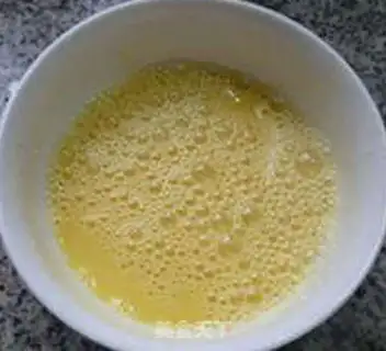 Make Open lentils and fried eggs step 3