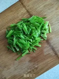 Make Tofu fried celery step 4